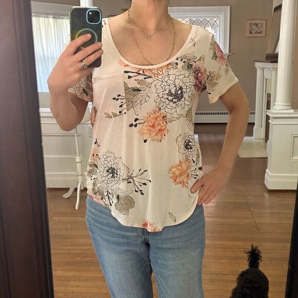 Aritzia Babaton Floral Top T-shirt Tee Peach Cream Brown Scoop Neck Size Medium - Picture 5 of 10